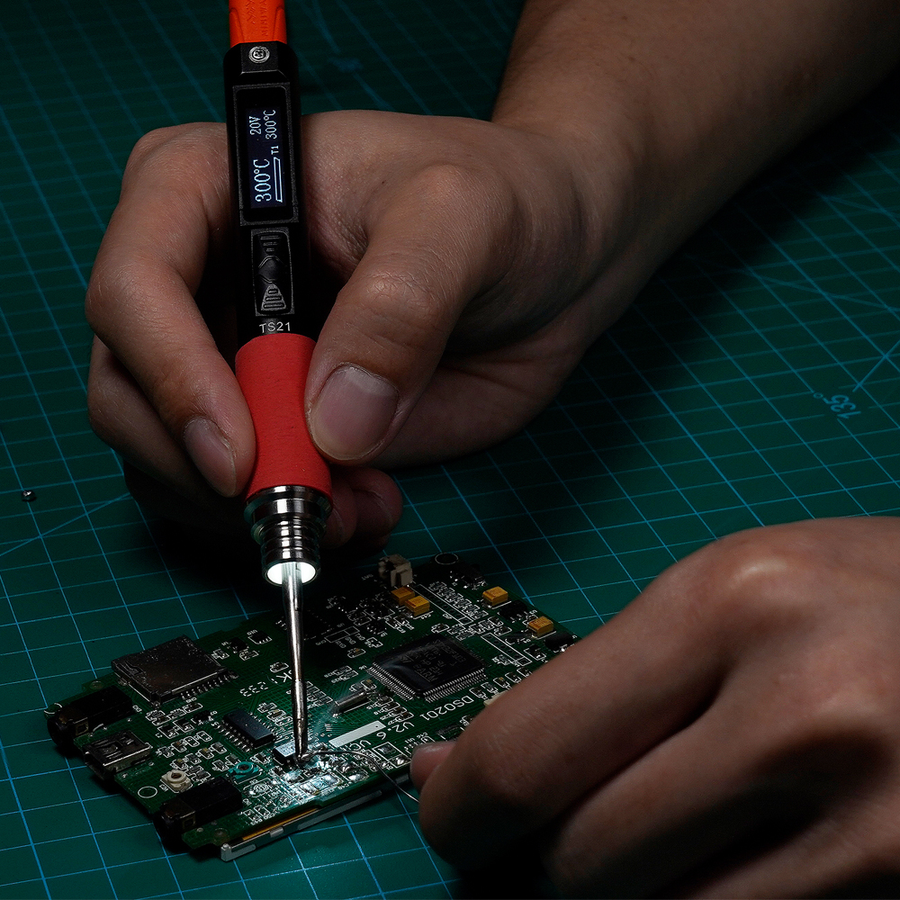 MINIWARE TS21 100W Soldering I - đánh giá và giá Oled Display Module