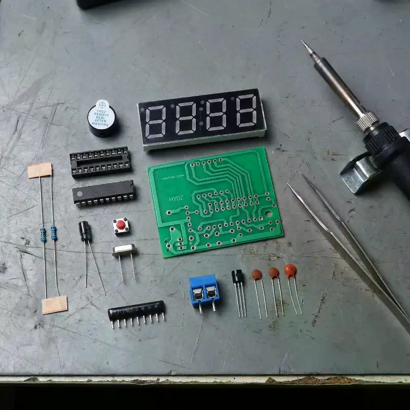 DIY Digital LED Clock Kit 4 Di - đánh giá và giá Diy Electronics Projects For Students